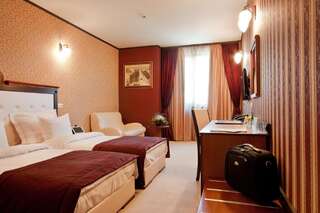 Отель Best Western Plus Bristol Hotel София Улучшенный двухместный номер с 2 отдельными кроватями-4